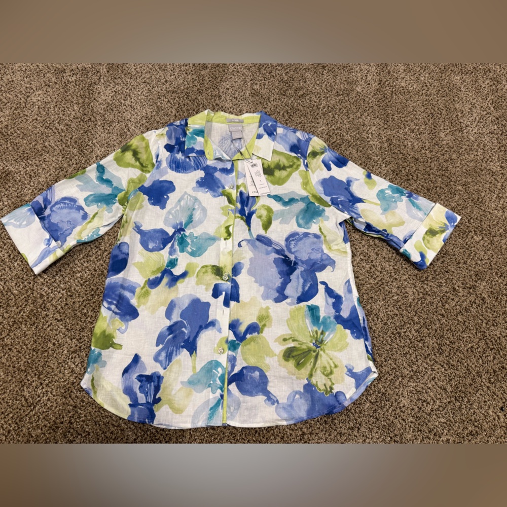 Chico's Blue & Green Floral Button-Down Top